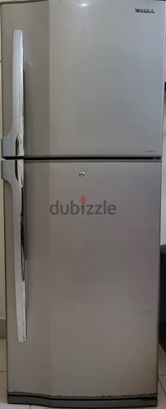 Toshiba GR-R28UT Refrigerator:Affordable and GREAT CONDITION