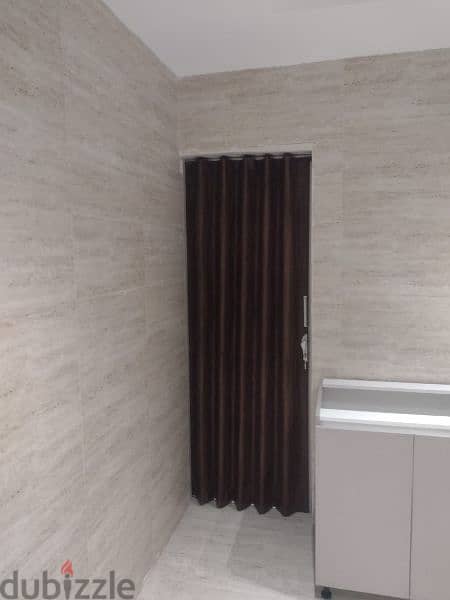 office partition door available 2