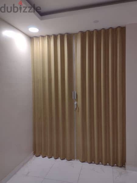 office partition door available 4
