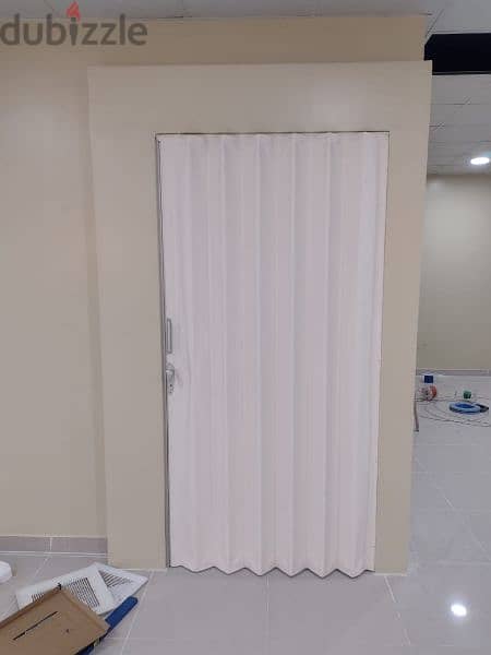 office partition door available 11