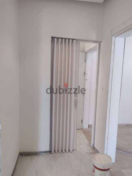office partition door available 13