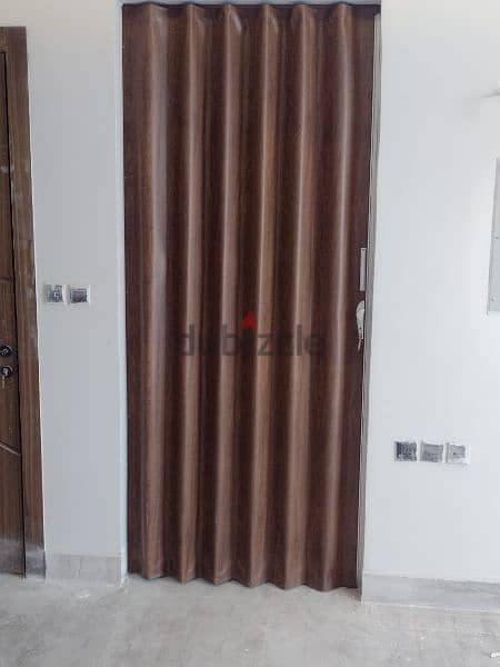 office partition door available 15