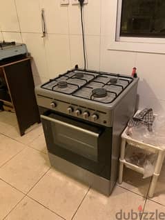 Fratelli 4 Burner cooking range with baking and Grill Option