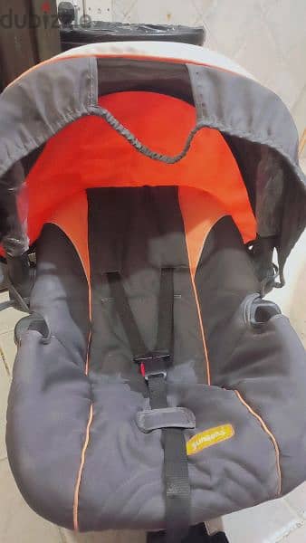 3 in one car seat carrycot for baby like new 3
