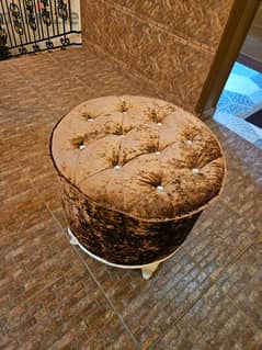 round chair for sale