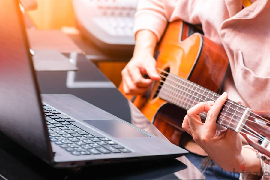 Guitar classes for beginners of any age - Online classes 0