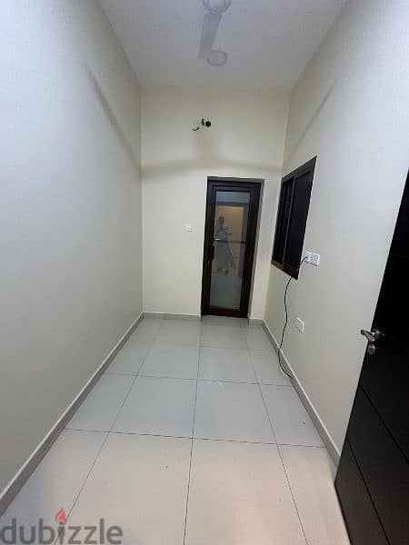 For rent, half a large house  Sanad with EAW للايجارنص بيت شامل في سند 6