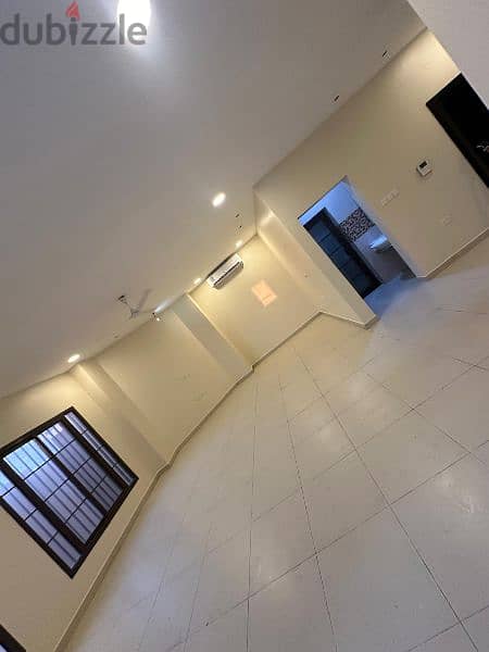 For rent, half a large house  Sanad with EAW للايجارنص بيت شامل في سند 8