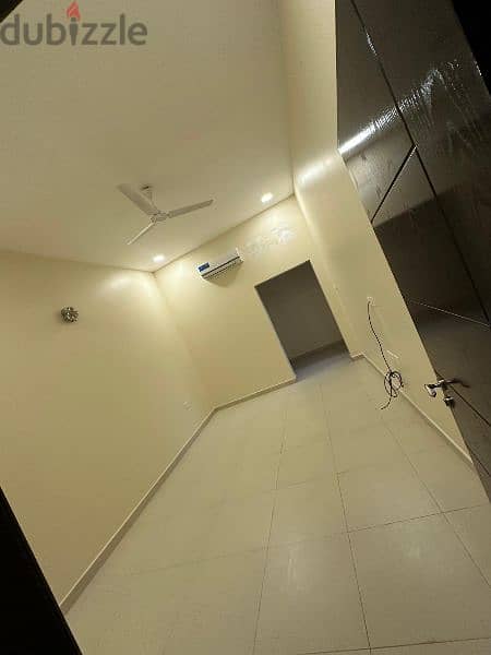 For rent, half a large house  Sanad with EAW للايجارنص بيت شامل في سند 13