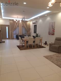 للايجار فيلا نظيفة شامل  في اللوزي For rent with EAW villa in Al-Lawzi 0
