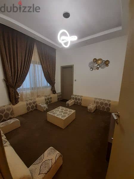 للايجار فيلا نظيفة شامل  في اللوزي For rent with EAW villa in Al-Lawzi 3