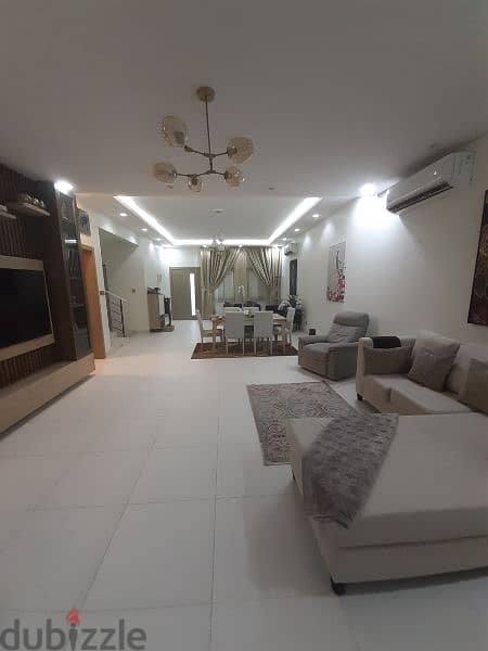 للايجار فيلا نظيفة شامل  في اللوزي For rent with EAW villa in Al-Lawzi 6