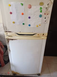 gold star fridge,in usable condition