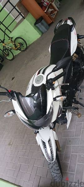 Motorcycle 2022 180cc Apache RTR v. good condition mileage 8k 1