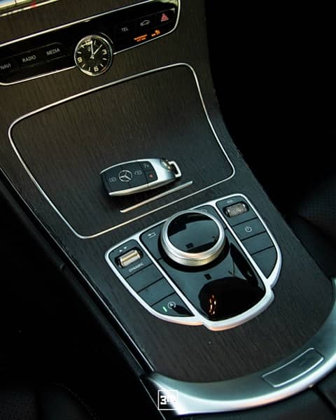Mercedes C300 2021 1