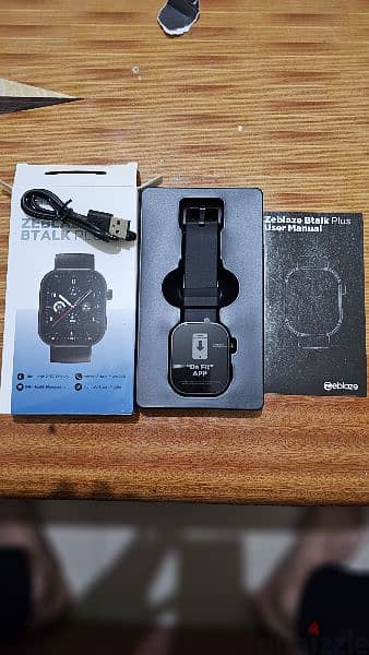 urgent sale New ZEBLADE BTALK PLUS smart watch 1