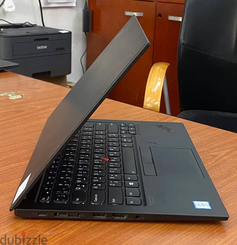 X1 Carbon Lenovo ThinkPad Core i7 2.1Ghz 8th Generation 16GB RAM 14" 1