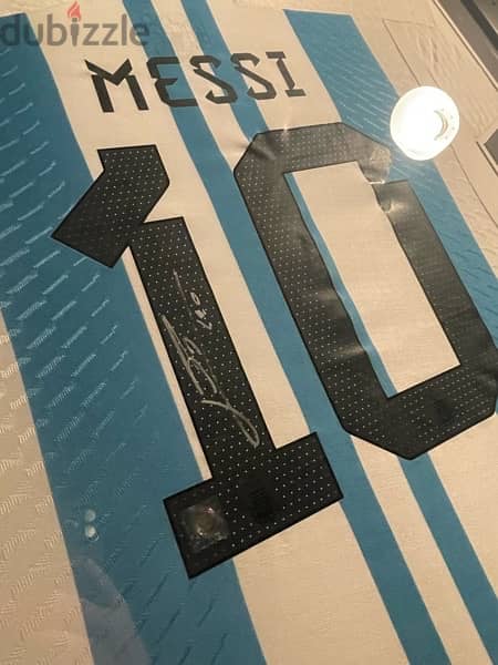 authentic messi signed kit with certificate 1