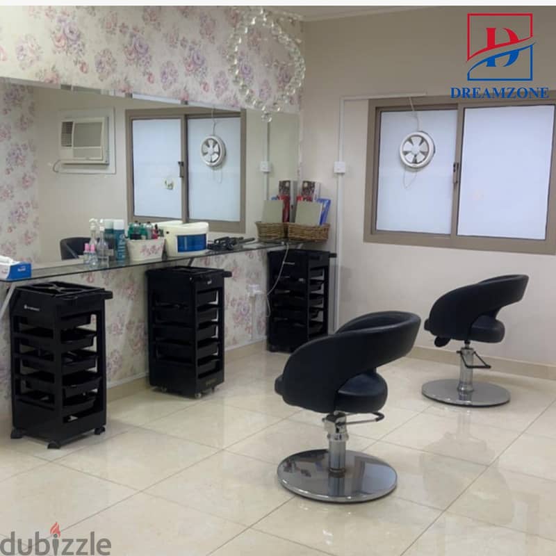 For Sale Fully Equipped Ladies Salon with Specialized Team and CR in A 5