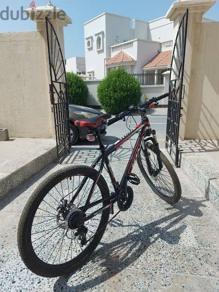 King brand bicycle with speedometer 26inch for sale not used alot 1
