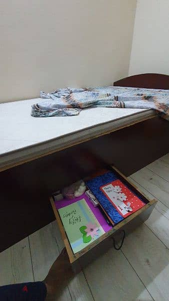 Strong Double Bed Availabile ,For Sale 2