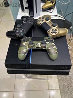 ps4 - 3 controllers