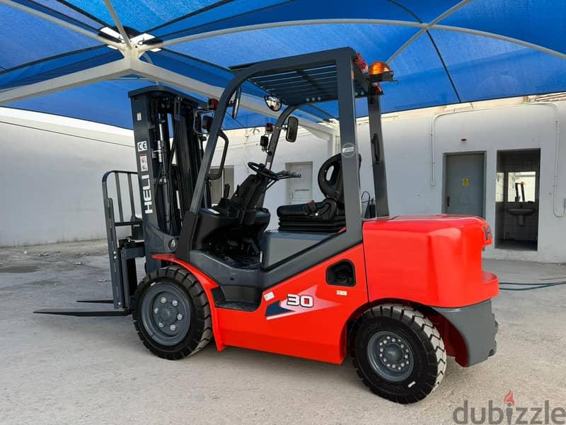 Forklifts available for Monthly Rental 1