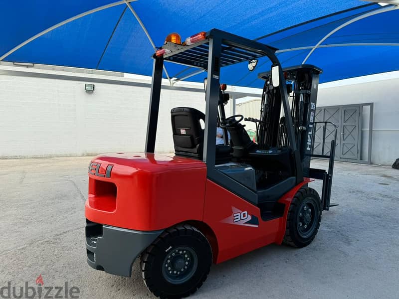 Forklifts available for Monthly Rental 3
