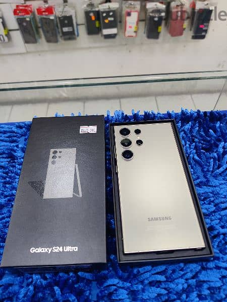 Samsung S24 ultra titanium gray 256GB 12GB RAM 1