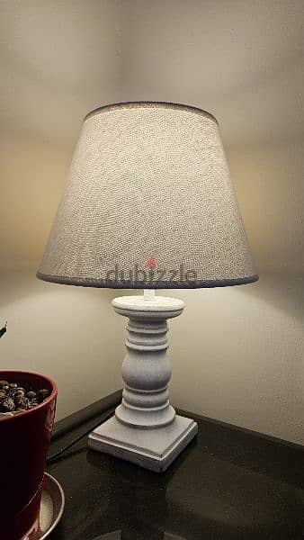 BD 4 side Table Lamp - 1 piece 1