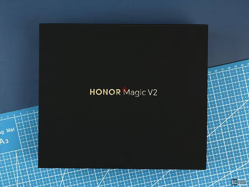 Honor Magic V2 for sale semi-new use 4 months still on warranty 2