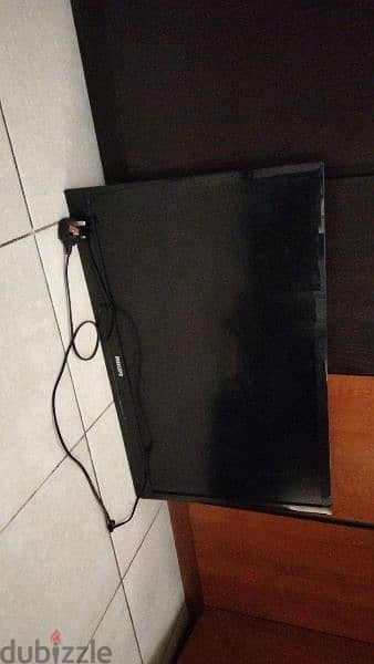 32 inch tv,  Philips for sale 2