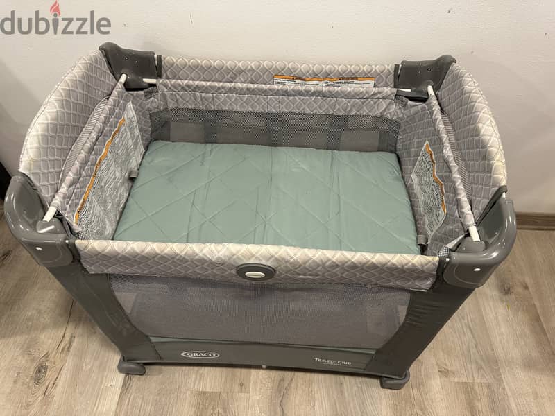 Graco Travel Crib with 2 stages, little used, grey/aquamarine color 1