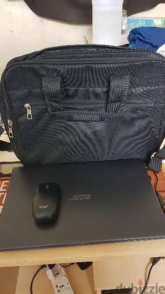 Acer laptop cor i3 1