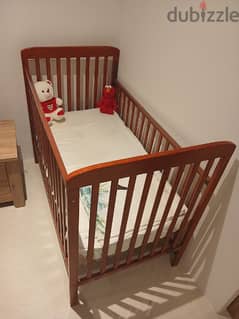 baby's bed + mattress(16BD) + foam puzzle floor mat(5BD)