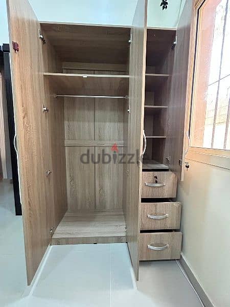 Cupboard for sale 3