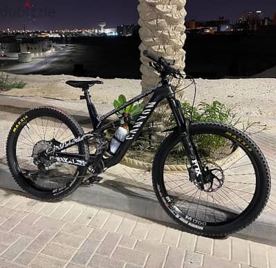 Canyon full suspension bike