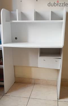 Urgent selling Home box study table 0