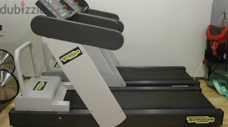techno gym treadmill heavy duty 1