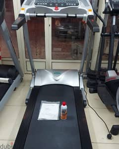 treadmill 150kg with atomatic inclind 160bd
