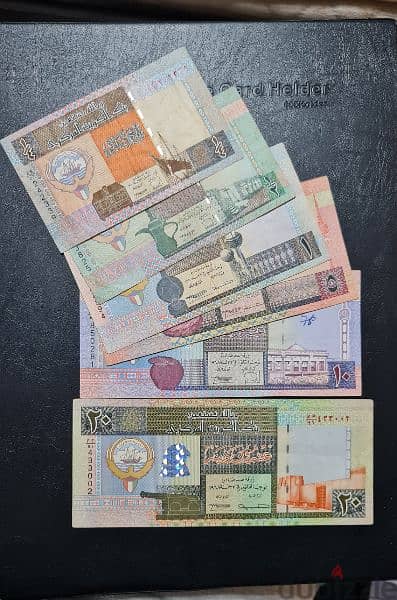 Old kuwait banknotes set for sell. 57 BD only 1