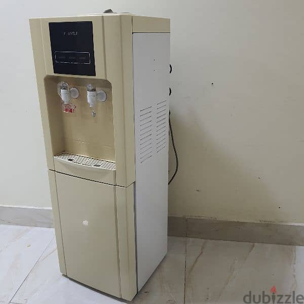 cont(36216143) SANSUI water dispenser in good working condition hot a 5