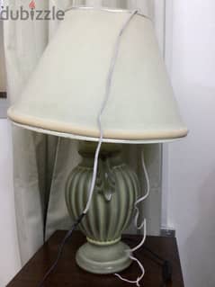 2 BIG LAMPS