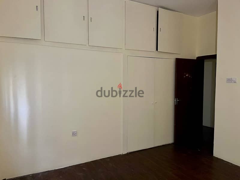 Bd 130/- Two bedroom flat for rent without EWA 4