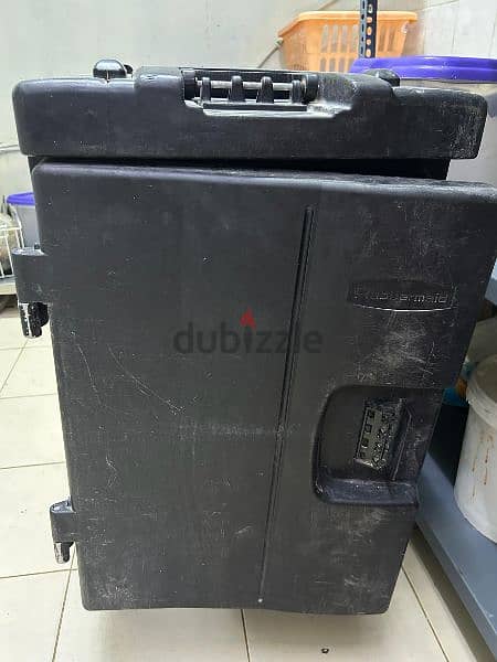 Cafeteria/catering unit for urgent sale , location Juffair 
BHD 3000 15