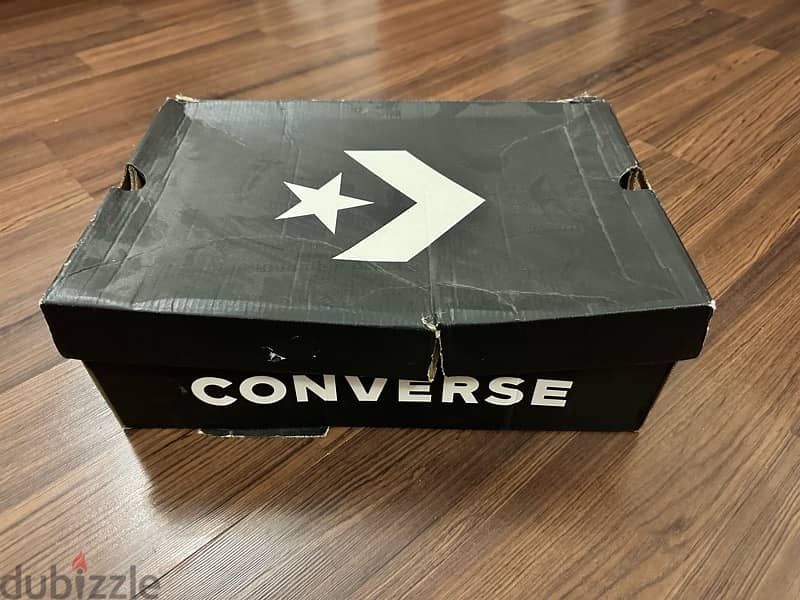 Converse High top shoes 2