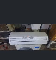 midea ac 2.5 ton spilt good condition good working with fixing with wa 0