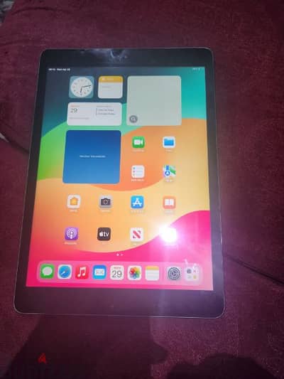 Ipad 7 8 9 good condition