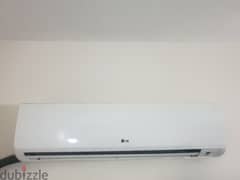 Lg 1.5 split ac with remote in Mint condition for quick sale Bhd 65
