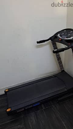 Treadmill for sale Bhd 60